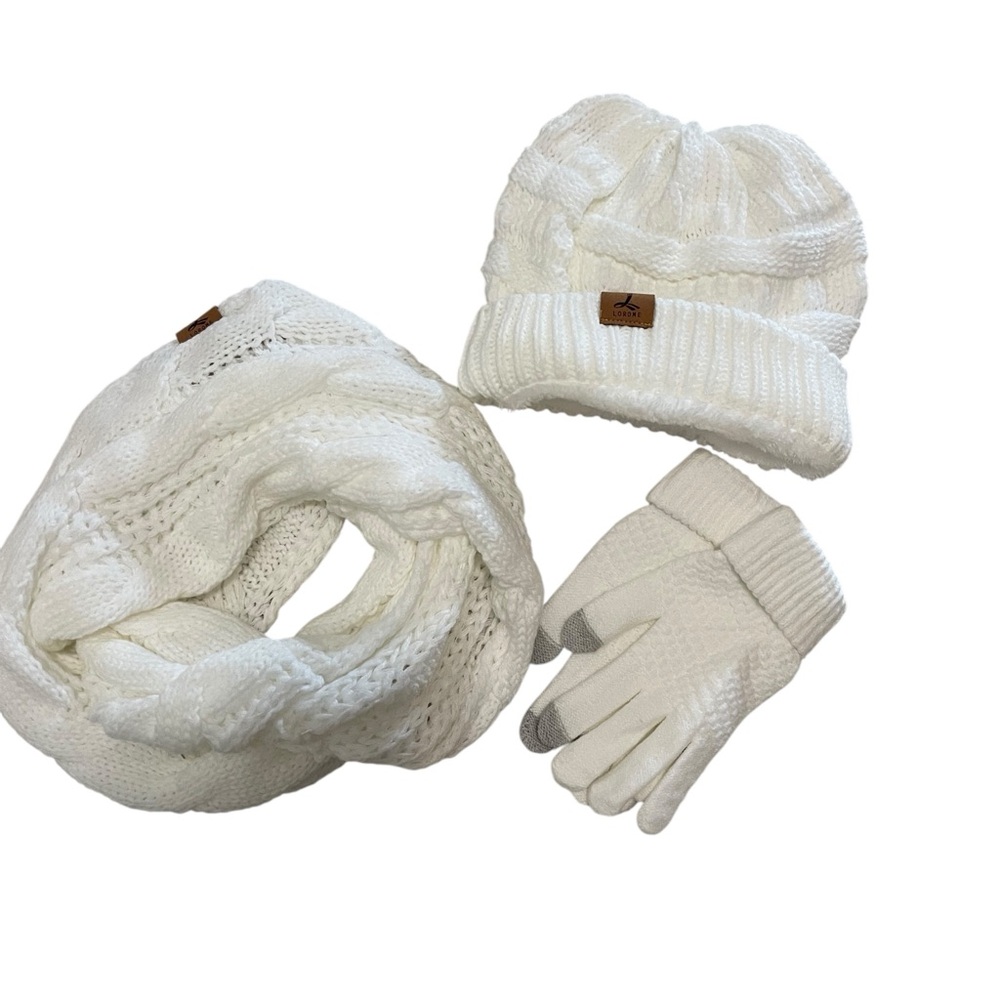 Set of Infinity Scarf, Beanie & Gloves NWOT LOROME white